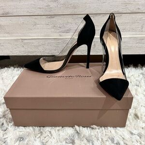 **NWT** Gianvito Rossi Black Suede Plexi Pumps